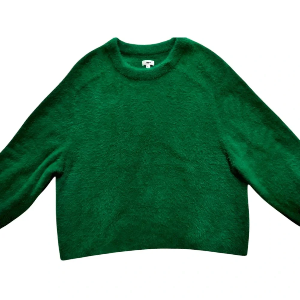 Aerie Women's Green Soft & Fuzzy Flurry Crew Neck‎ Sweater Size S